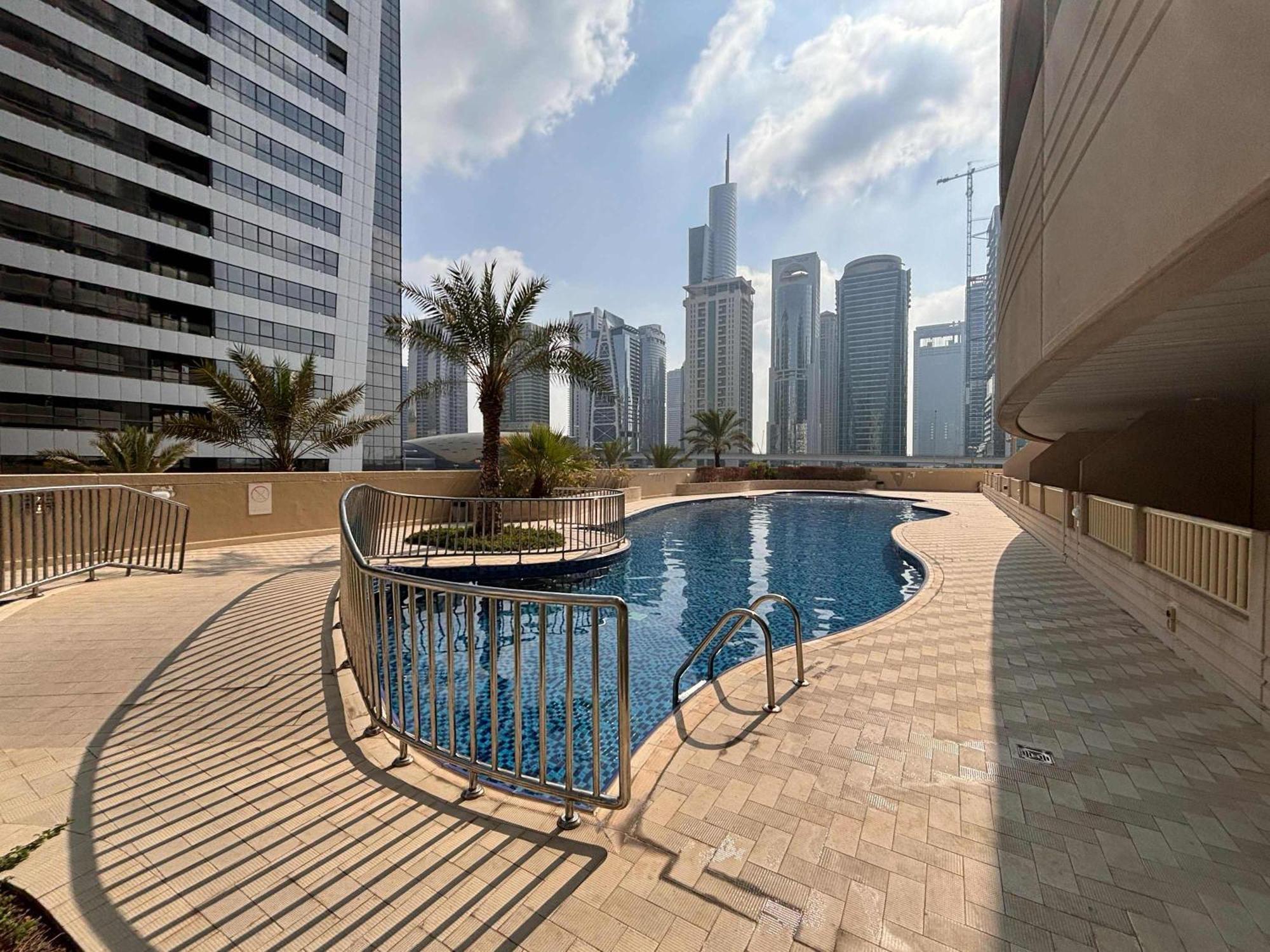 Apartament Frank Porter - Dream Tower 1 Dubaj Zewnętrze zdjęcie