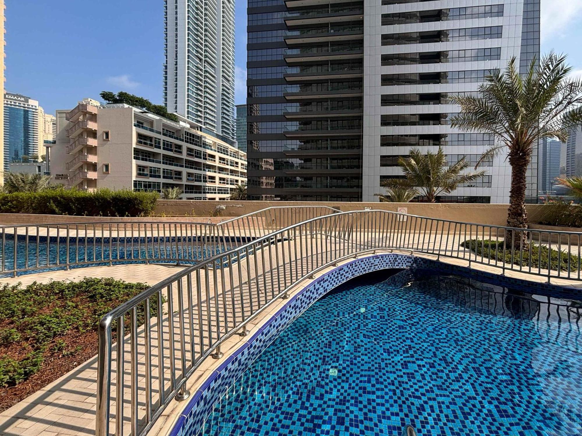 Apartament Frank Porter - Dream Tower 1 Dubaj Zewnętrze zdjęcie